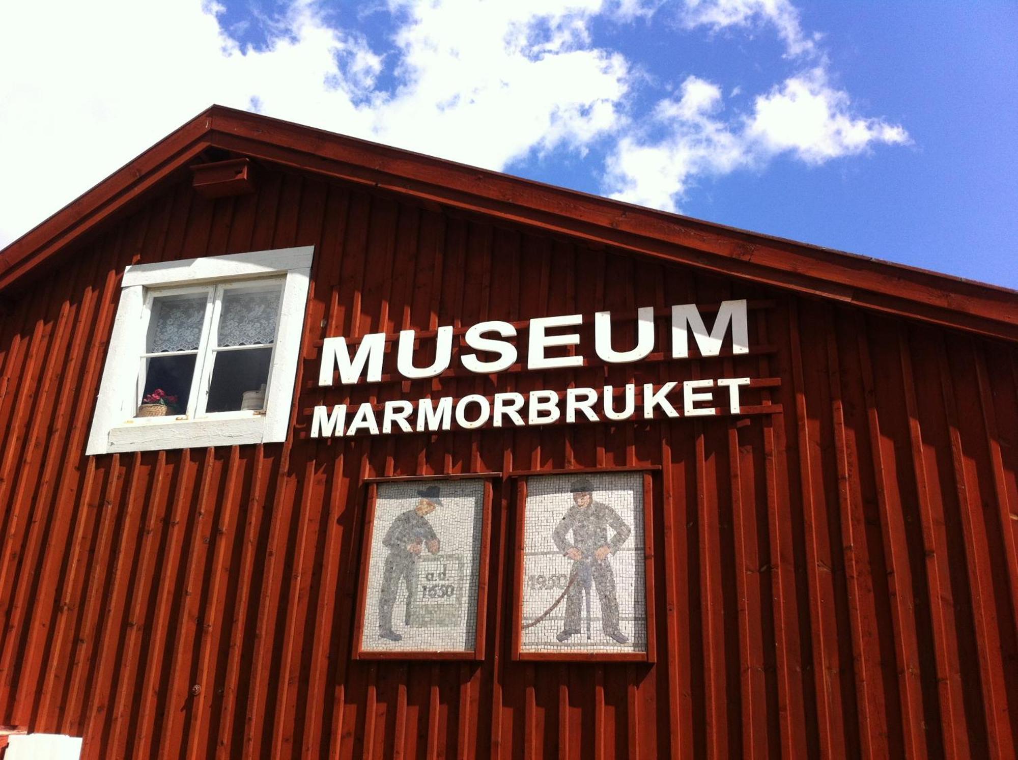 Marmorcafets B&B Kolmarden Exterior photo